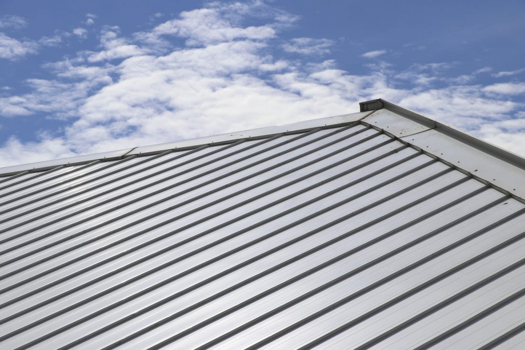 Choosing The Right Types Of Metal Roofs For Your Pennsylvania Home