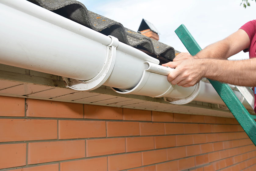 how-to-install-gutters-on-house-in-steps